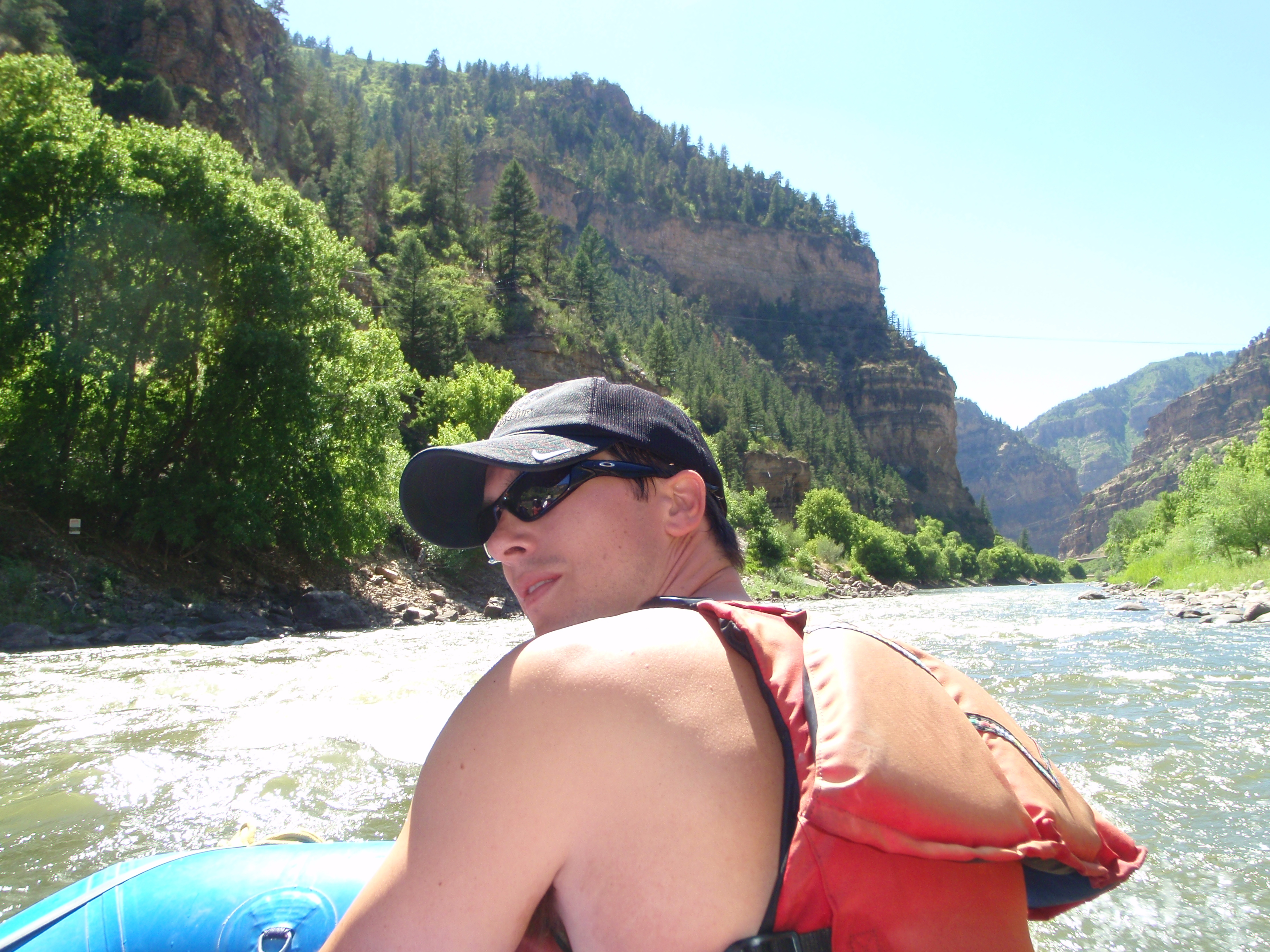 Glenwood Springs Rafting, Colorado River Rafting, Glenwood adventure company