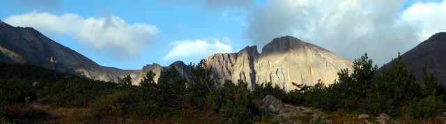 RMNP dramatic clouds, Rocky Mountain National Park longs peak hike,