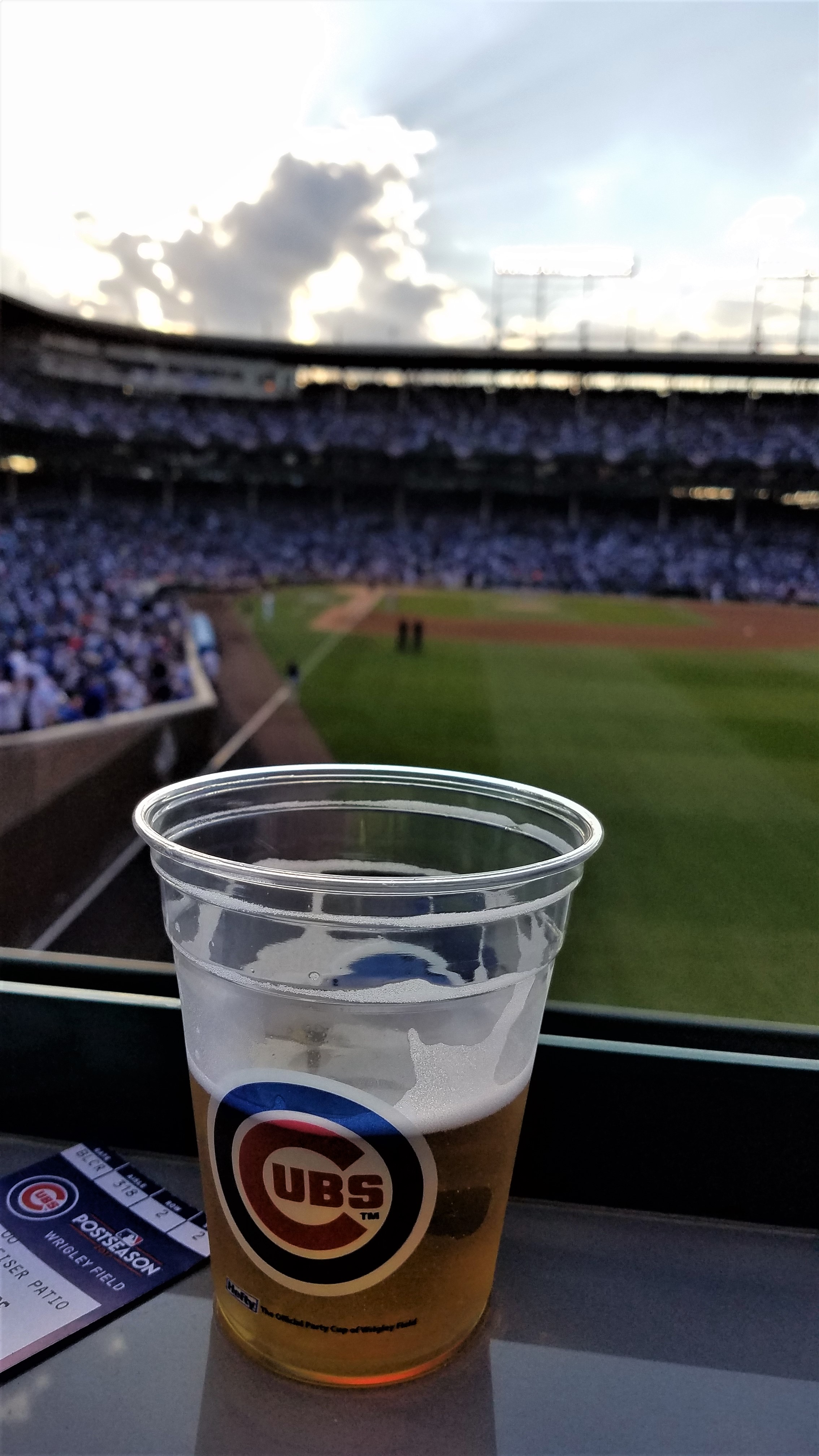 wrigley field, cubs playoffs, cubs 2017, wrigley sunset, cubs playoffs, cubs sunset, chicago cubs, chicago, lakeview