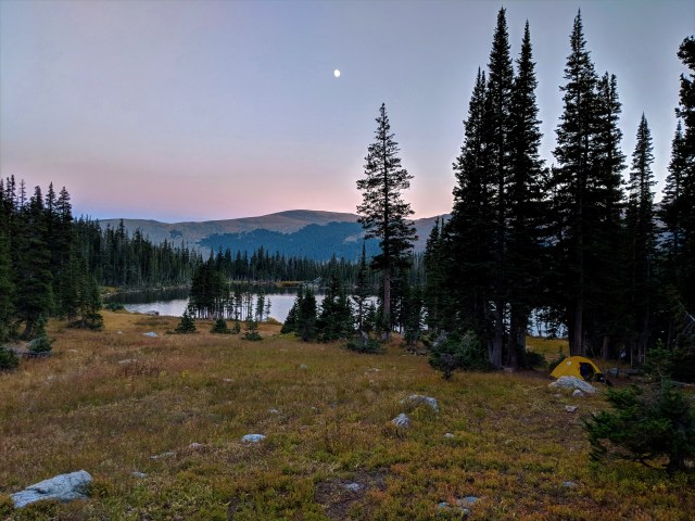 crater lakes backpacking, crater lakes colorado, boulder backpacking, denver backpacking, camping, fishing